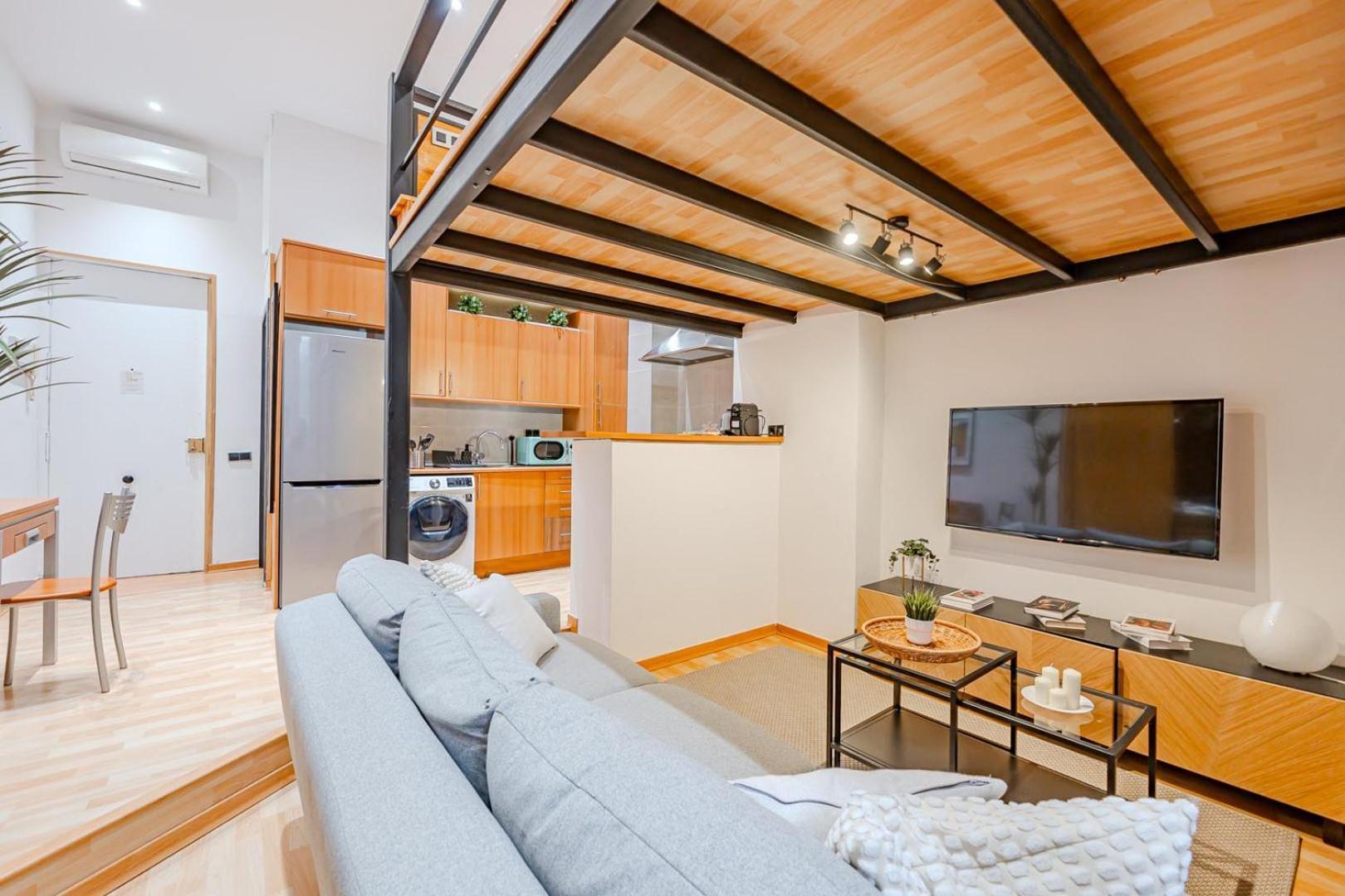 Increible Loft A 5 Min Del Retiro & Wizink Apartment Madrid Exterior photo